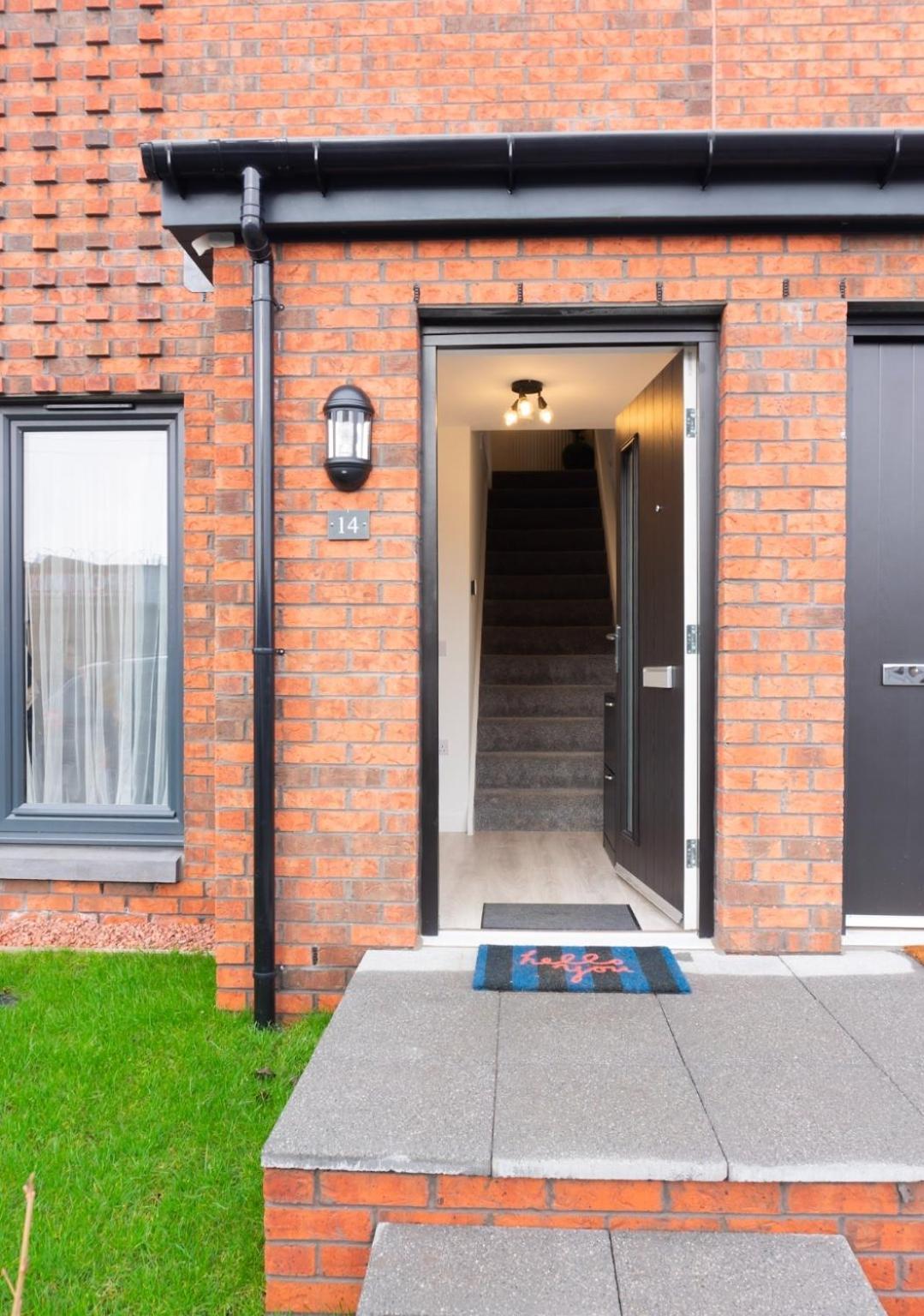Stylish House With Private Parking Villa Glasgow Eksteriør bilde